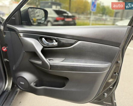 Зеленый Ниссан ИксТрейл, объемом двигателя 1.6 л и пробегом 166 тыс. км за 18800 $, фото 20 на Automoto.ua