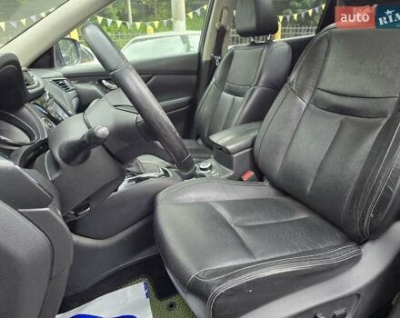 Зеленый Ниссан ИксТрейл, объемом двигателя 2 л и пробегом 221 тыс. км за 19000 $, фото 10 на Automoto.ua