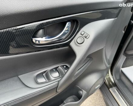 Зеленый Ниссан ИксТрейл, объемом двигателя 1.6 л и пробегом 167 тыс. км за 18990 $, фото 19 на Automoto.ua