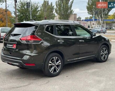 Зеленый Ниссан ИксТрейл, объемом двигателя 1.6 л и пробегом 167 тыс. км за 18990 $, фото 4 на Automoto.ua