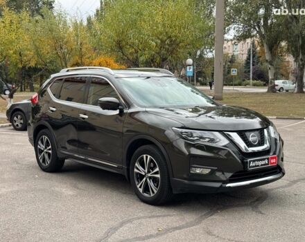 Зеленый Ниссан ИксТрейл, объемом двигателя 1.6 л и пробегом 167 тыс. км за 18990 $, фото 5 на Automoto.ua