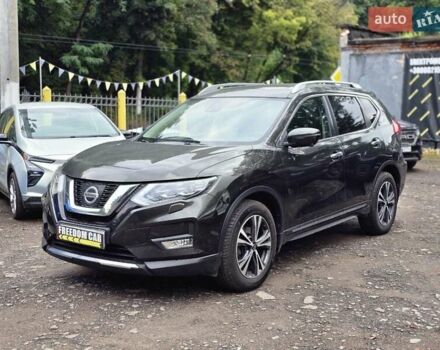 Зеленый Ниссан ИксТрейл, объемом двигателя 2 л и пробегом 221 тыс. км за 19000 $, фото 2 на Automoto.ua