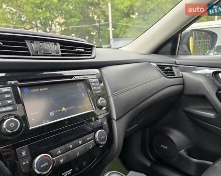 Зеленый Ниссан ИксТрейл, объемом двигателя 2 л и пробегом 221 тыс. км за 19000 $, фото 25 на Automoto.ua