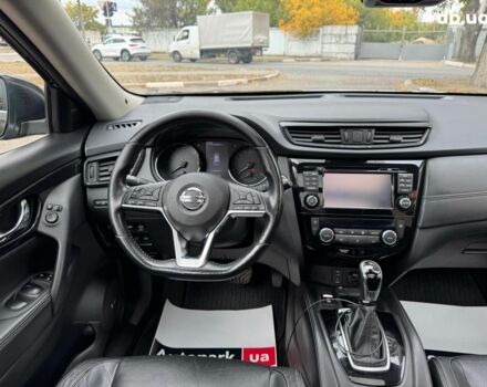 Зеленый Ниссан ИксТрейл, объемом двигателя 1.6 л и пробегом 167 тыс. км за 18990 $, фото 15 на Automoto.ua