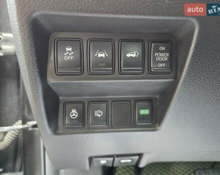 Зеленый Ниссан ИксТрейл, объемом двигателя 2 л и пробегом 221 тыс. км за 19000 $, фото 12 на Automoto.ua