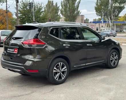 Зеленый Ниссан ИксТрейл, объемом двигателя 1.6 л и пробегом 167 тыс. км за 18990 $, фото 4 на Automoto.ua