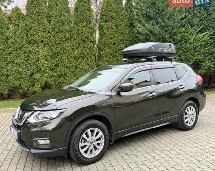Зеленый Ниссан ИксТрейл, объемом двигателя 1.6 л и пробегом 84 тыс. км за 22900 $, фото 2 на Automoto.ua