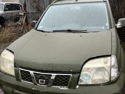 Зеленый Ниссан ИксТрейл, объемом двигателя 2.2 л и пробегом 336 тыс. км за 3000 $, фото 1 на Automoto.ua