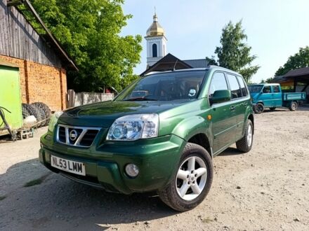 Ниссан ИксТрейл 2004 в Бурштыне на Automoto.ua Зеленый Ниссан ИксТрейл, объемом двигателя 2.5 л и пробегом 104 тыс. км за 3300 $, фото 1 на Automoto.ua