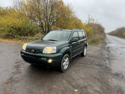 Зеленый Ниссан ИксТрейл, объемом двигателя 2.2 л и пробегом 270 тыс. км за 3400 $, фото 1 на Automoto.ua