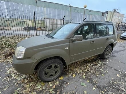 Зеленый Ниссан ИксТрейл, объемом двигателя 2.2 л и пробегом 250 тыс. км за 3800 $, фото 1 на Automoto.ua