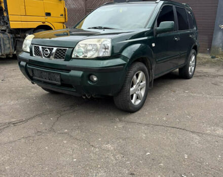 Зеленый Ниссан ИксТрейл, объемом двигателя 2.2 л и пробегом 250 тыс. км за 3300 $, фото 1 на Automoto.ua