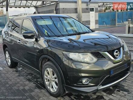 Зеленый Ниссан ИксТрейл, объемом двигателя 1.6 л и пробегом 264 тыс. км за 15500 $, фото 1 на Automoto.ua