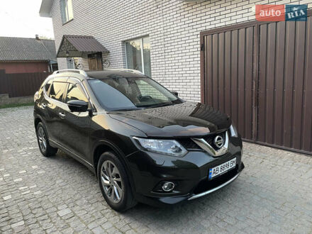 Ниссан ИксТрейл 2017 в Виннице на Automoto.ua Зеленый Ниссан ИксТрейл, объемом двигателя 1.6 л и пробегом 134 тыс. км за 18200 $, фото 1 на Automoto.ua