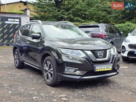 Ниссан ИксТрейл 2018 в Львове на Automoto.ua Зеленый Ниссан ИксТрейл, объемом двигателя 2 л и пробегом 221 тыс. км за 19500 $, фото 1 на Automoto.ua