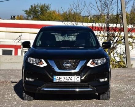 Зеленый Ниссан ИксТрейл, объемом двигателя 2 л и пробегом 37 тыс. км за 22650 $, фото 1 на Automoto.ua