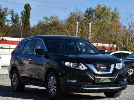 Зеленый Ниссан ИксТрейл, объемом двигателя 2 л и пробегом 37 тыс. км за 22650 $, фото 1 на Automoto.ua
