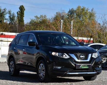 Зеленый Ниссан ИксТрейл, объемом двигателя 2 л и пробегом 37 тыс. км за 22650 $, фото 1 на Automoto.ua