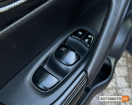 Оранжевый Ниссан ИксТрейл, объемом двигателя 1.6 л и пробегом 125 тыс. км за 17300 $, фото 16 на Automoto.ua