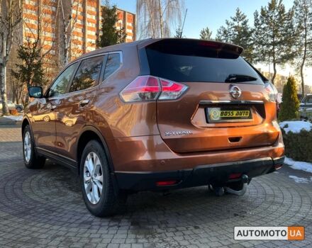 Оранжевый Ниссан ИксТрейл, объемом двигателя 1.6 л и пробегом 125 тыс. км за 17300 $, фото 4 на Automoto.ua