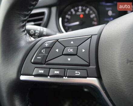 Оранжевый Ниссан ИксТрейл, объемом двигателя 2 л и пробегом 70 тыс. км за 19900 $, фото 22 на Automoto.ua