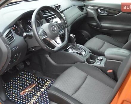 Оранжевый Ниссан ИксТрейл, объемом двигателя 2 л и пробегом 70 тыс. км за 19900 $, фото 15 на Automoto.ua