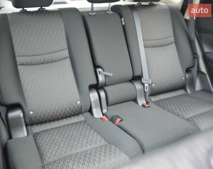 Оранжевый Ниссан ИксТрейл, объемом двигателя 2 л и пробегом 70 тыс. км за 19900 $, фото 41 на Automoto.ua