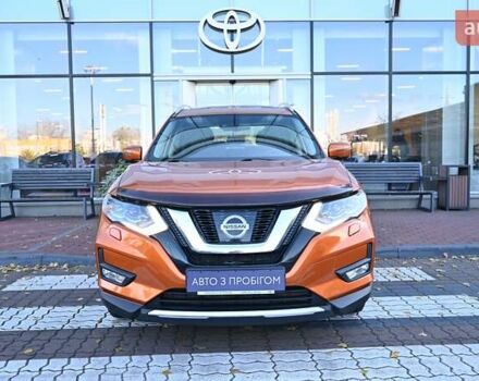 Оранжевый Ниссан ИксТрейл, объемом двигателя 1.6 л и пробегом 122 тыс. км за 18262 $, фото 4 на Automoto.ua