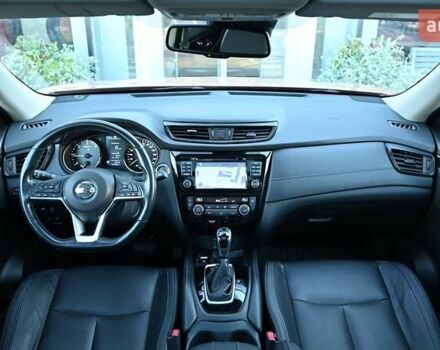 Оранжевый Ниссан ИксТрейл, объемом двигателя 1.6 л и пробегом 122 тыс. км за 18262 $, фото 7 на Automoto.ua