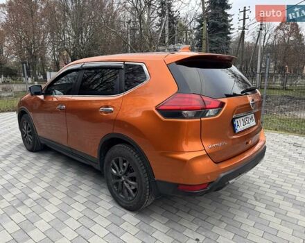 Помаранчевий Ніссан ІксТрейл, об'ємом двигуна 1.6 л та пробігом 172 тис. км за 15700 $, фото 5 на Automoto.ua
