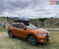 Оранжевый Ниссан ИксТрейл, объемом двигателя 2 л и пробегом 73 тыс. км за 20000 $, фото 5 на Automoto.ua