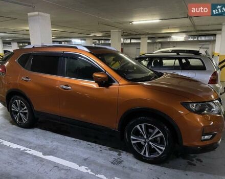 Оранжевый Ниссан ИксТрейл, объемом двигателя 2 л и пробегом 73 тыс. км за 20000 $, фото 3 на Automoto.ua