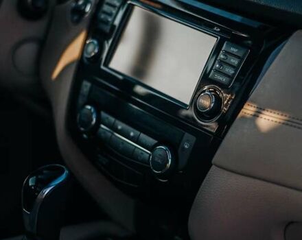 Помаранчевий Ніссан ІксТрейл, об'ємом двигуна 2.49 л та пробігом 107 тис. км за 24999 $, фото 21 на Automoto.ua