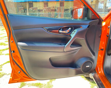 Оранжевый Ниссан ИксТрейл, объемом двигателя 1.6 л и пробегом 68 тыс. км за 24990 $, фото 34 на Automoto.ua