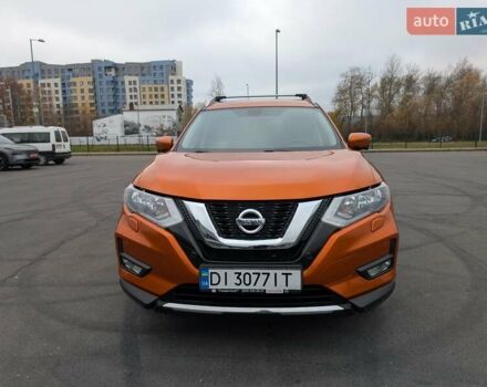 Оранжевый Ниссан ИксТрейл, объемом двигателя 2.49 л и пробегом 52 тыс. км за 22800 $, фото 1 на Automoto.ua