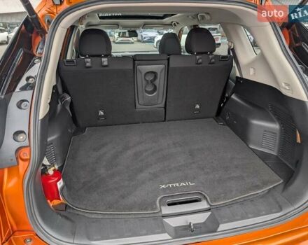 Оранжевый Ниссан ИксТрейл, объемом двигателя 2.49 л и пробегом 52 тыс. км за 22800 $, фото 7 на Automoto.ua