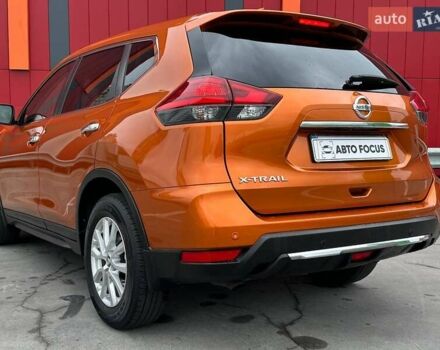 Ниссан ИксТрейл 2019 в Киеве на Automoto.ua Оранжевый Ниссан ИксТрейл, объемом двигателя 2.49 л и пробегом 113 тыс. км за 19490 $, фото 5 на Automoto.ua