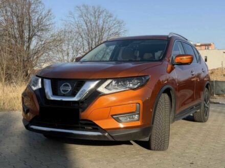 Ниссан ИксТрейл 2018 в Кривом Роге на Automoto.ua Оранжевый Ниссан ИксТрейл, объемом двигателя 2 л и пробегом 45 тыс. км за 12300 $, фото 1 на Automoto.ua
