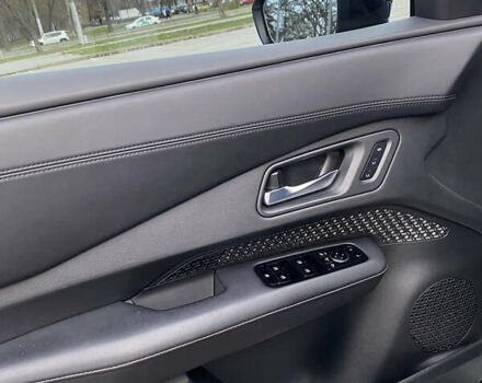 Білий Ніссан Ariya, об'ємом двигуна 0 л та пробігом 17 тис. км за 29000 $, фото 6 на Automoto.ua