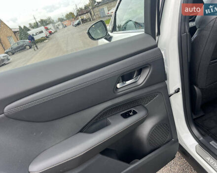 Белый Ниссан Ariya, объемом двигателя 0 л и пробегом 1 тыс. км за 31900 $, фото 13 на Automoto.ua