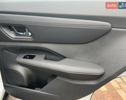 Белый Ниссан Ariya, объемом двигателя 0 л и пробегом 1 тыс. км за 31900 $, фото 18 на Automoto.ua