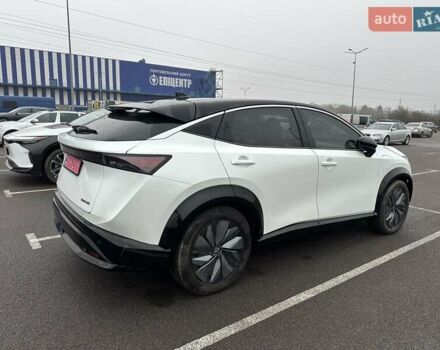 Белый Ниссан Ariya, объемом двигателя 0 л и пробегом 13 тыс. км за 22100 $, фото 5 на Automoto.ua