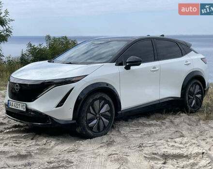 Білий Ніссан Ariya, об'ємом двигуна 0 л та пробігом 33 тис. км за 36800 $, фото 4 на Automoto.ua