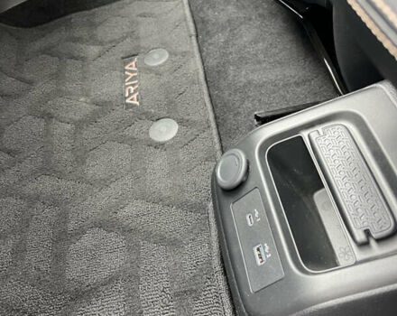 Белый Ниссан Ariya, объемом двигателя 0 л и пробегом 1 тыс. км за 31900 $, фото 32 на Automoto.ua