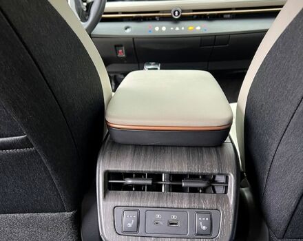 Белый Ниссан Ariya, объемом двигателя 0 л и пробегом 11 тыс. км за 27900 $, фото 10 на Automoto.ua