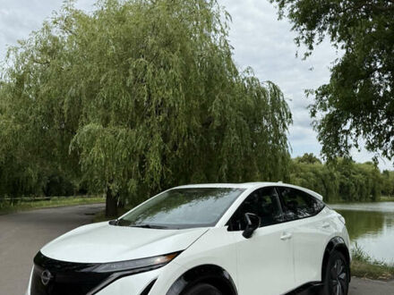 Белый Ниссан Ariya, объемом двигателя 0 л и пробегом 23 тыс. км за 34000 $, фото 1 на Automoto.ua