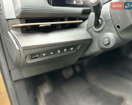 Бежевий Ніссан Ariya, об'ємом двигуна 0 л та пробігом 63 тис. км за 25900 $, фото 33 на Automoto.ua