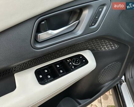 Чорний Ніссан Ariya, об'ємом двигуна 0 л та пробігом 2 тис. км за 28500 $, фото 26 на Automoto.ua