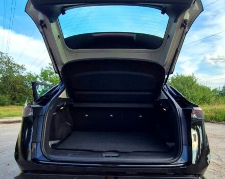 Ніссан Ariya, об'ємом двигуна 0.22 л та пробігом 9 тис. км за 18700 $, фото 5 на Automoto.ua