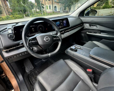Желтый Ниссан Ariya, объемом двигателя 0 л и пробегом 59 тыс. км за 27200 $, фото 5 на Automoto.ua